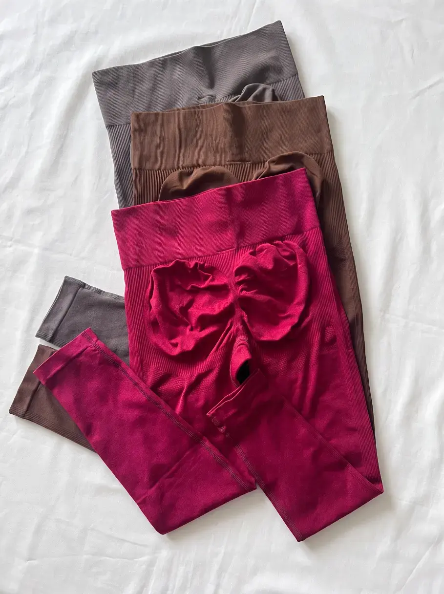 Licra Alcor push up en gris, café y vino